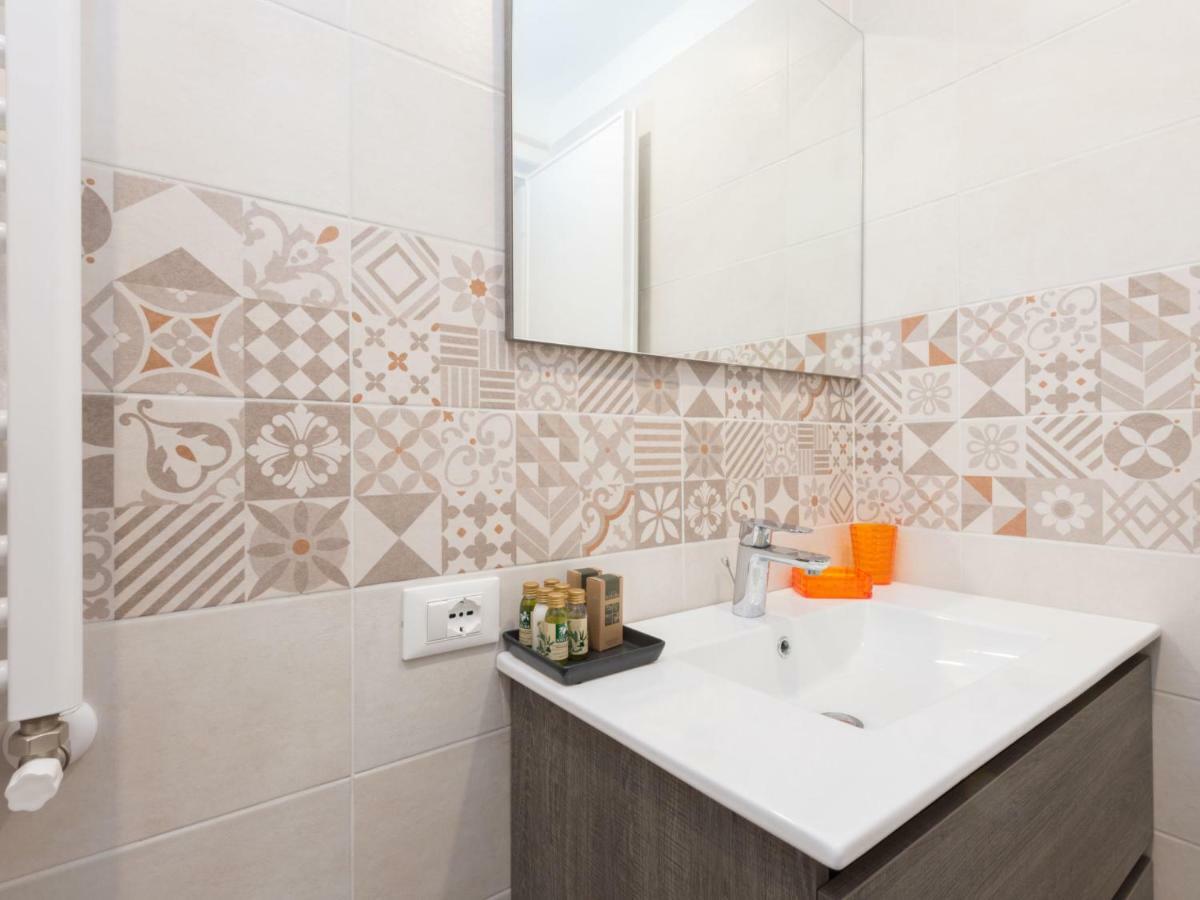 Apartment Vittorio Emanuele By Interhome Рим Экстерьер фото